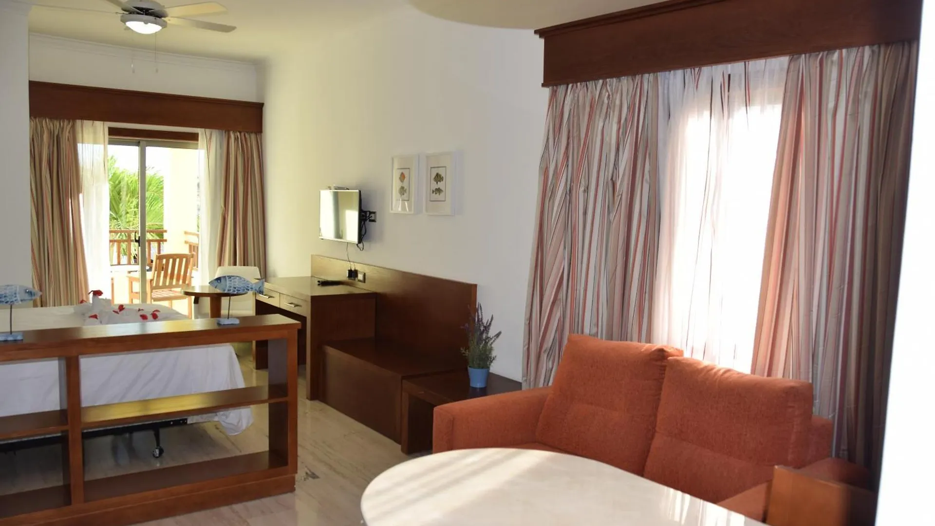 ホテル Alda Apartments Bavaro プンタ・カナ